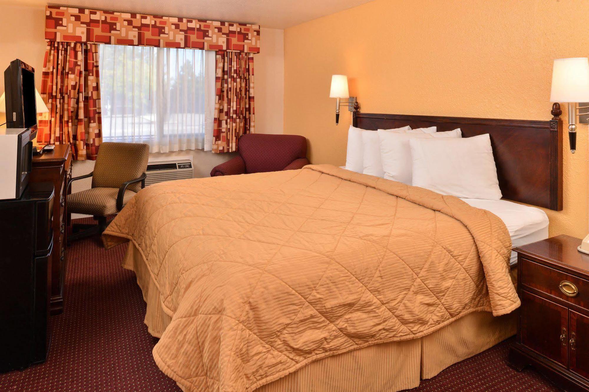 Travelodge By Wyndham Klamath Falls Exteriör bild